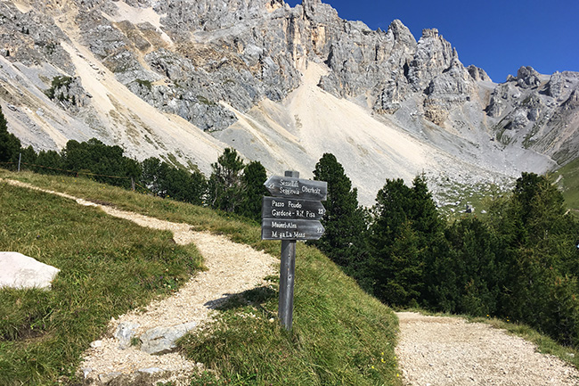collected by Katja, Wanderurlaub Südtirol, Wandern Dolomiten, Trail Running Dolomiten, Urlaub Kastelruth, Urlaub Seiser Alm